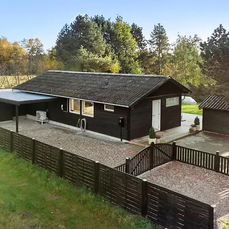 Hébergement de vacances 4 Bedroom Amazing In Rødby